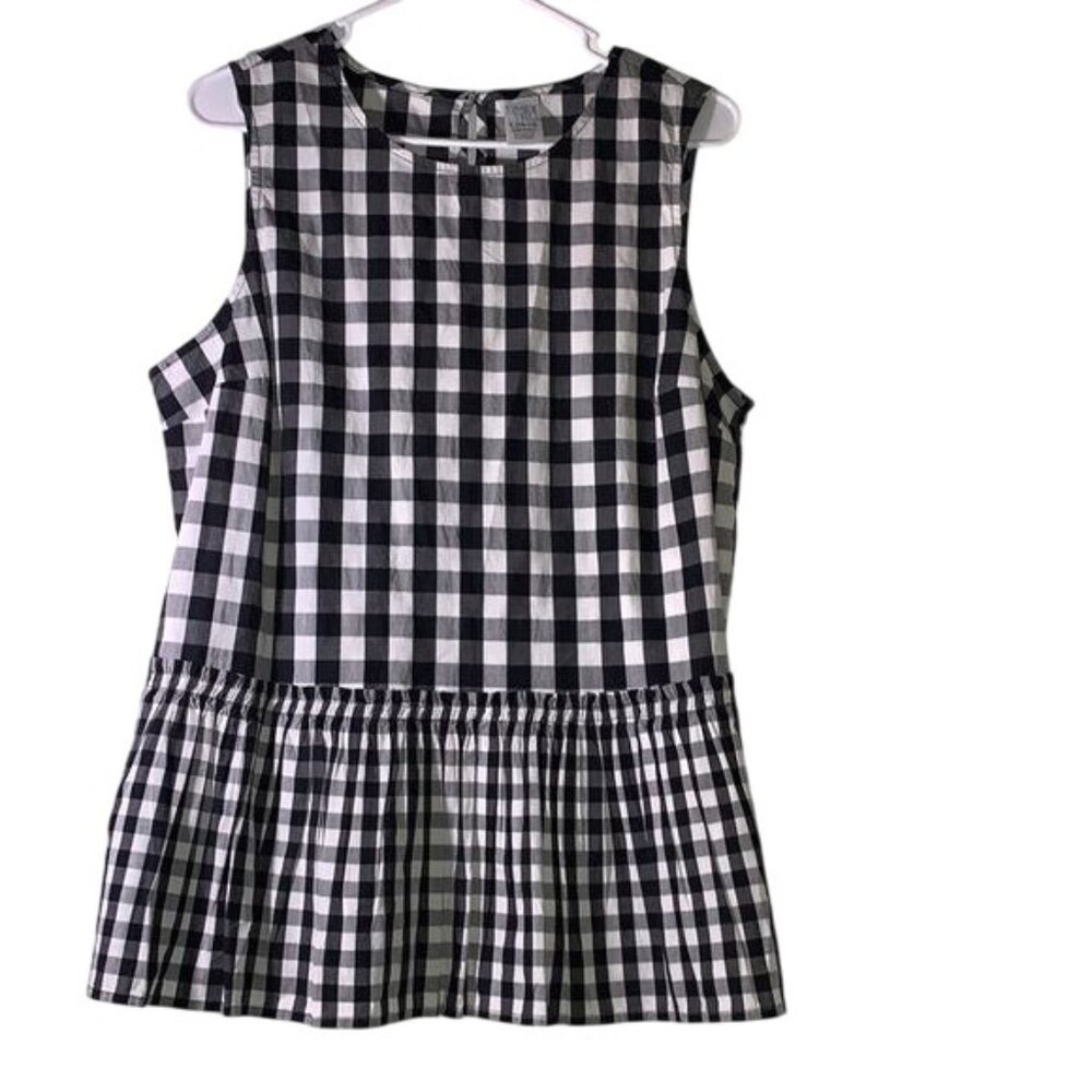 Time And Tru L Black & White Gingham Peplum Sleeveless Top